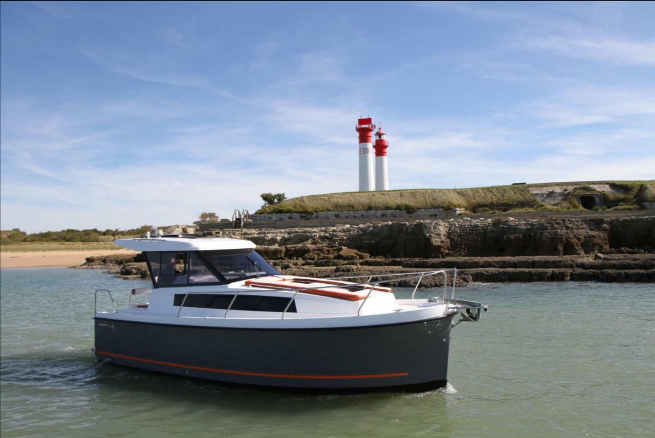 Отель La Rochelle Sur L'Eau Экстерьер фото
